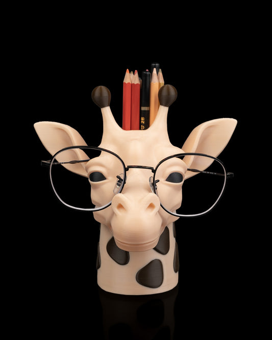 Suport de pixuri si ochelari Girafa – organizator haios printat 3D